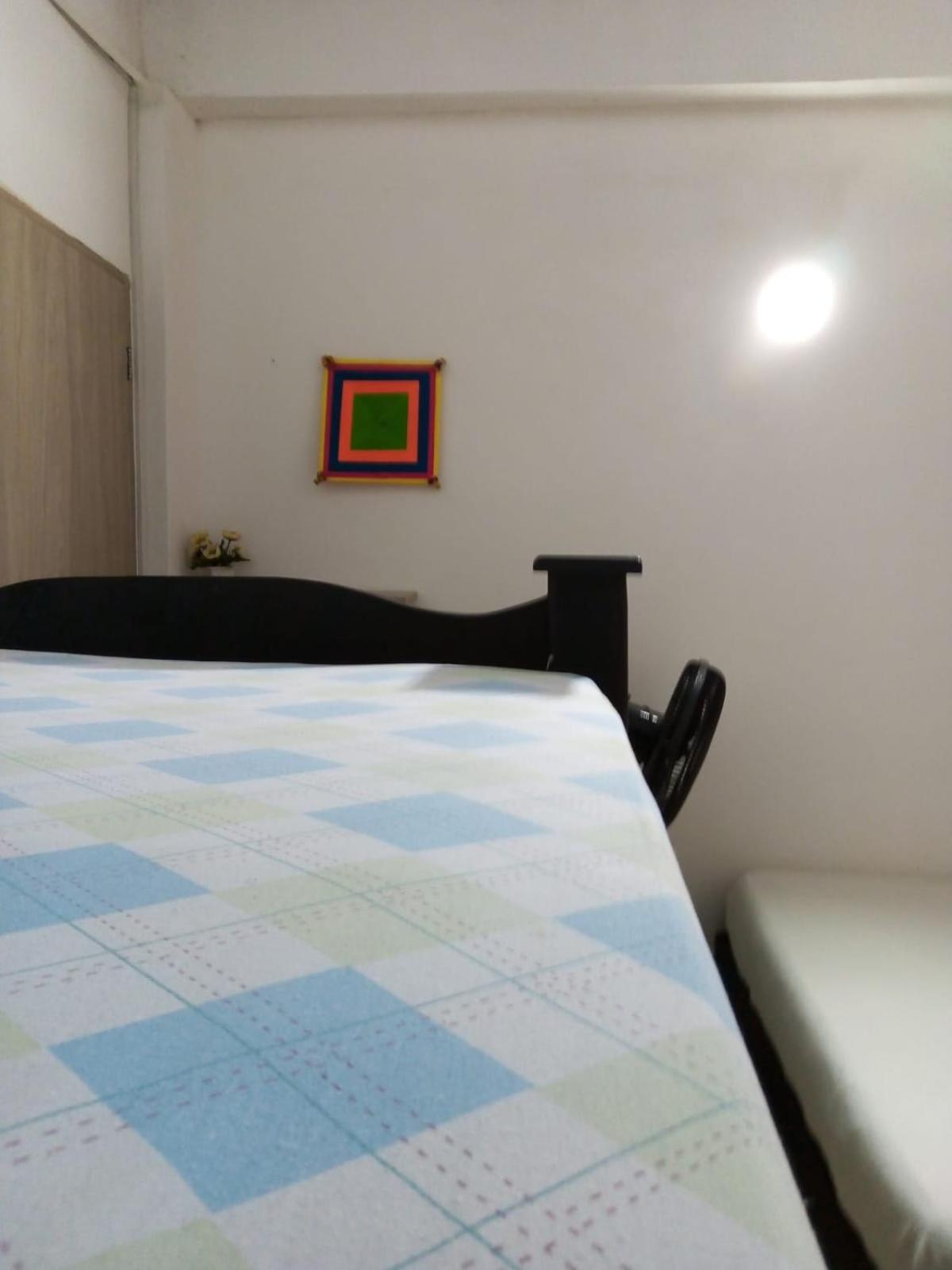 פאלומינו Hostal Paloma Cafe מראה חיצוני תמונה