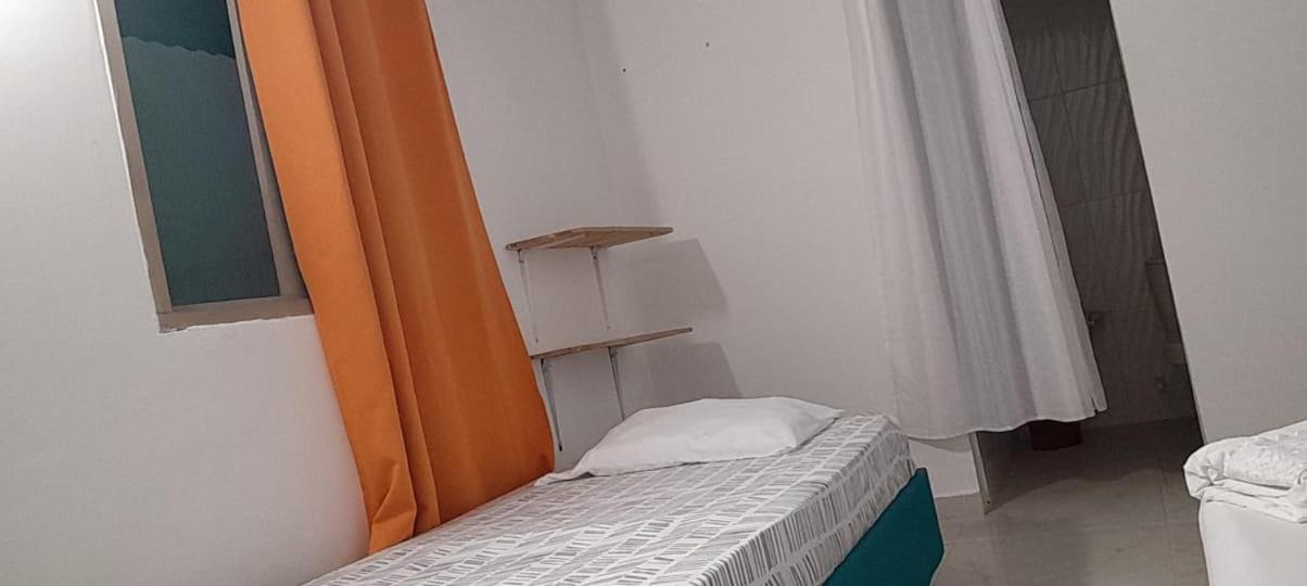 פאלומינו Hostal Paloma Cafe מראה חיצוני תמונה